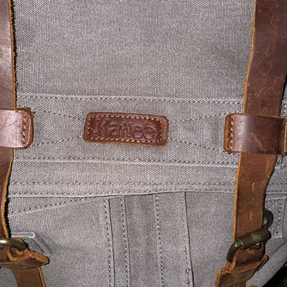Kattee camera messenger